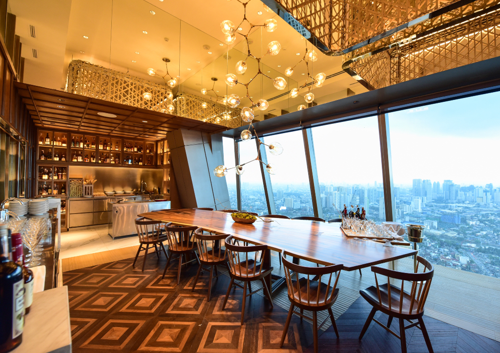 The Peak at the Grand Hyatt cleverly combines fine dining, bar hopping and clubbing all under one roof