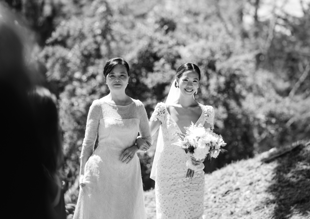 The bride's mom Jenny walked her down the aisle (Photograph by Viera Photographics)