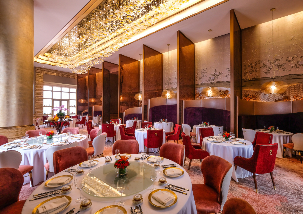 Yu Lei, which serves traditional Cantonese and Shanghainese cuisine, is one of Okada's very best restaurants