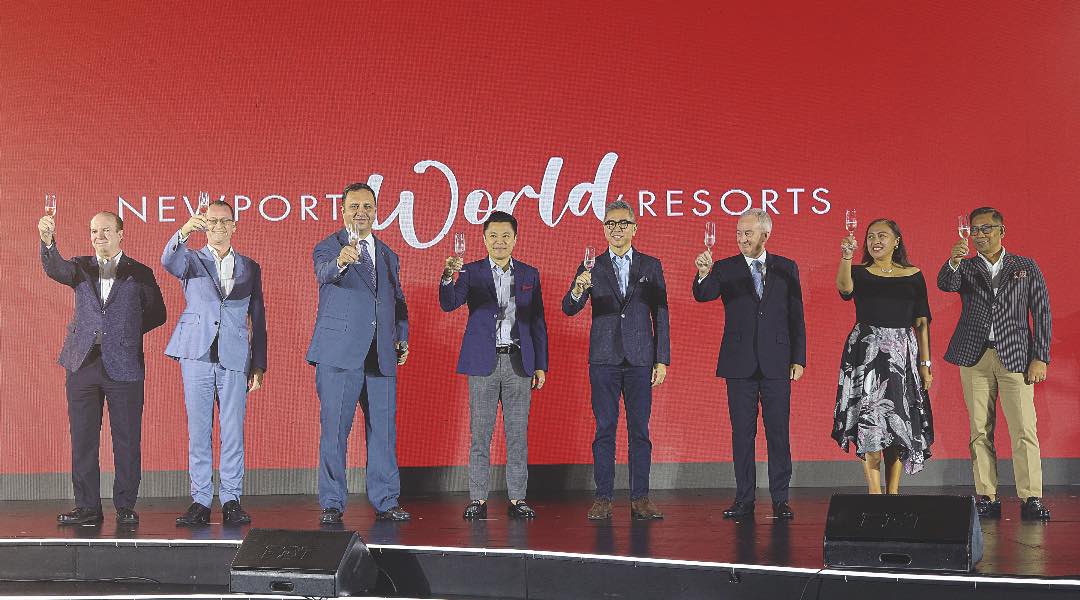 Newport World Resorts executives lead the grand unveiling of its brand new Epic Rewards program in Marriott Manila Hotel 1